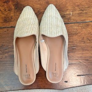 wicker loafer mules - size 7.5